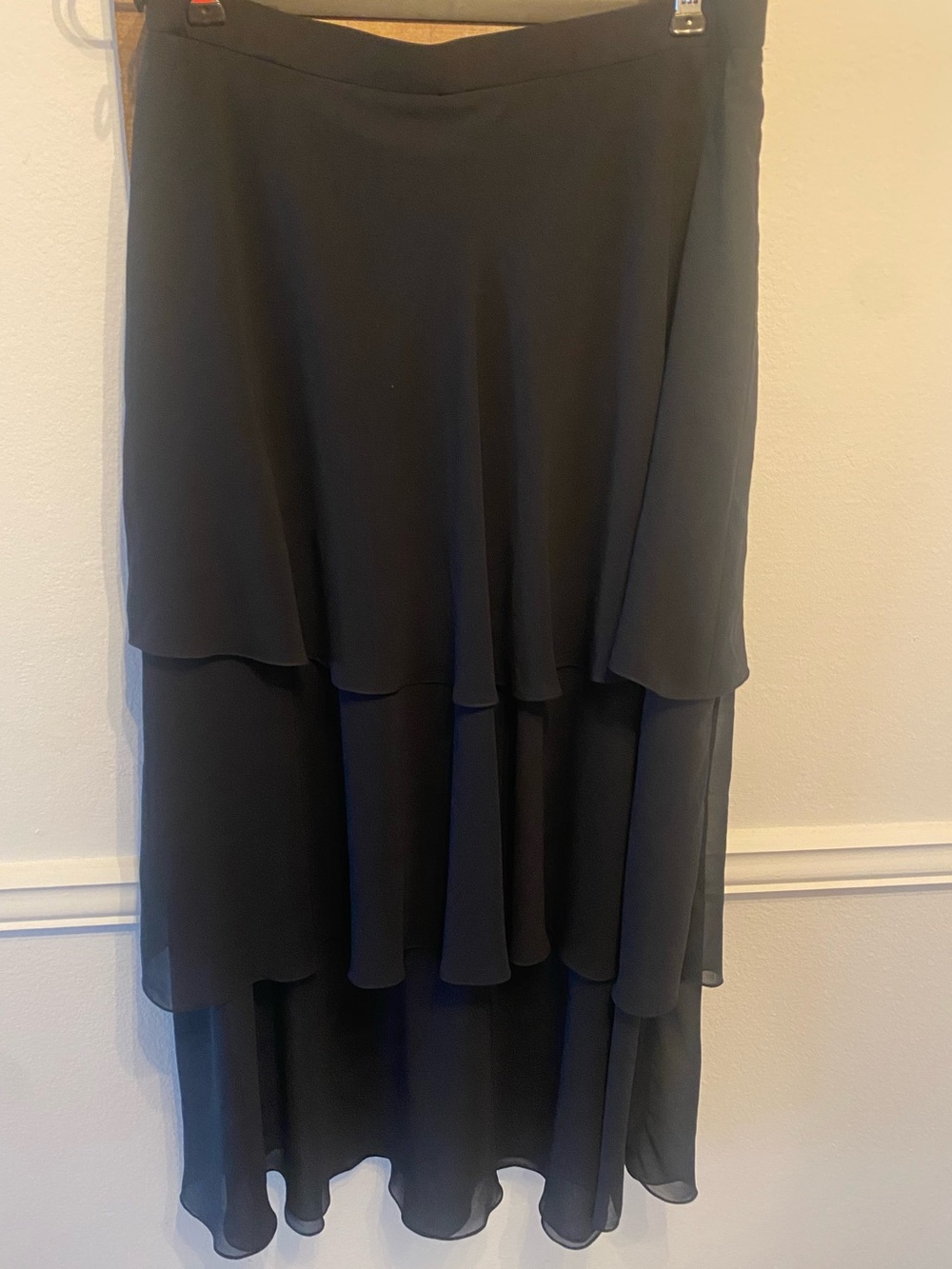 Neiman Marcus A.J.Bari Tiered Black Skirt GORGEOUS All Season Sz M